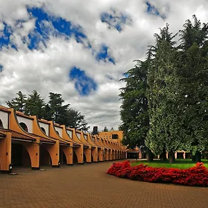 la-pineta-milan.italymilanhotels.net/