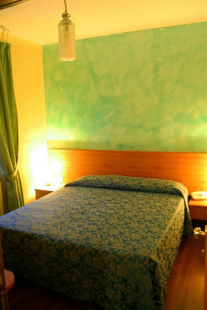 Hotel Romagna Florence